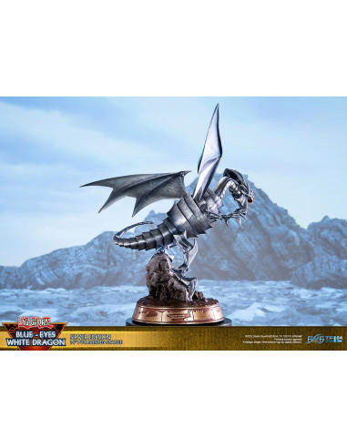 Blue-Eyes White Dragon Silver Edition collectible statue, officially licensed Yu-Gi-Oh! figure