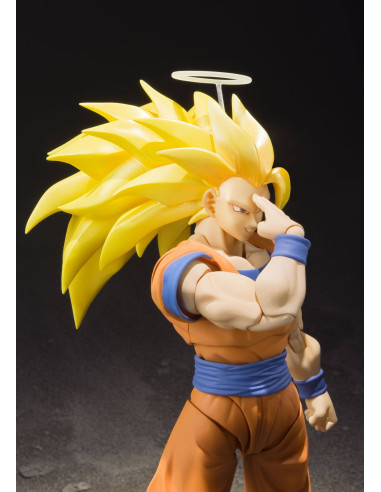 S.H.Figuarts Super Saiyan 3 Son Goku Dragon Ball Z – Dynamic pose showcasing full articulation range