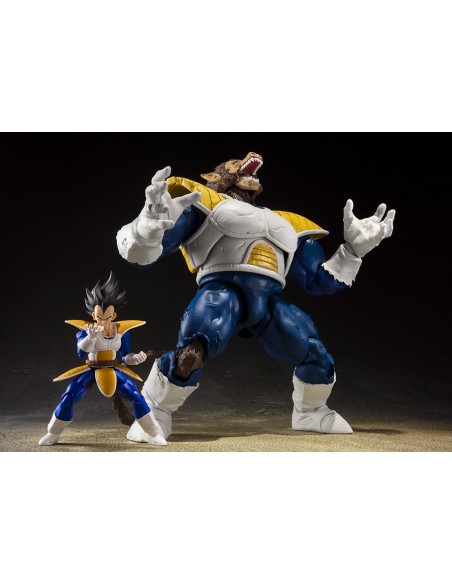 Vegeta Scimmione S.H.Figuarts con oltre 15 punti di articolazione e parti in die-cast per massima stabilità
