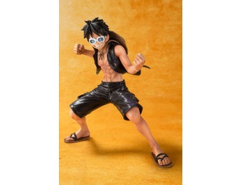 ONE PIECE ZERO MONKEY D.... 2