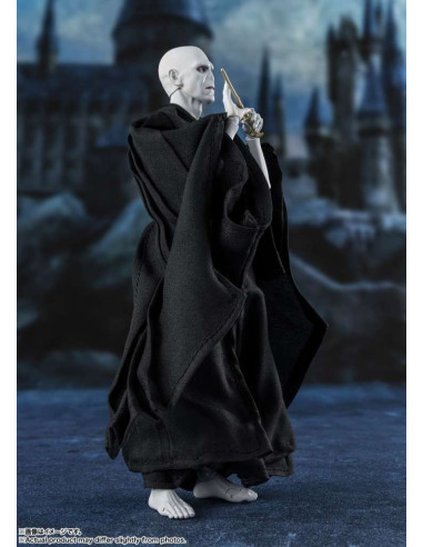 S.H.Figuarts Lord Voldemort Calice di Fuoco – Le due teste intercambiabili incluse nella confezione