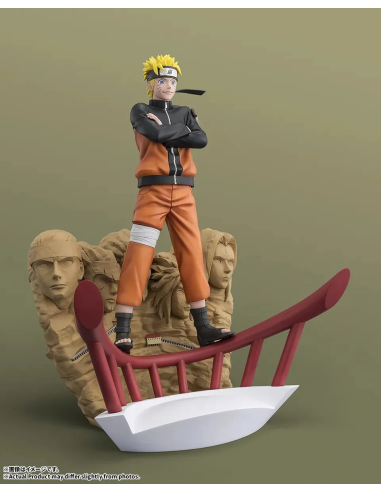 Naruto Uzumaki: l'eroe di Konoha in una rappresentazione fedele, realizzata con materiali di qualità.