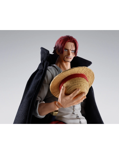 Rivivi i momenti epici con Shanks di One Piece, riprodotto fedelmente in questa SH Figuarts.