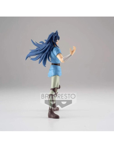 Experience the legend of Saint Seiya with the meticulously sculpted Gemini Kanon PVC figure, standing 18 cm tall.