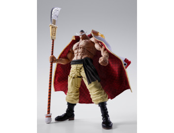 Edward Newgate di One Piece, il leggendario Barbabianca, in una figura ricca di dettagli.