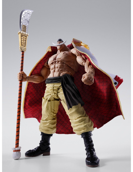 Edward Newgate di One Piece, il leggendario Barbabianca, in una figura ricca di dettagli.