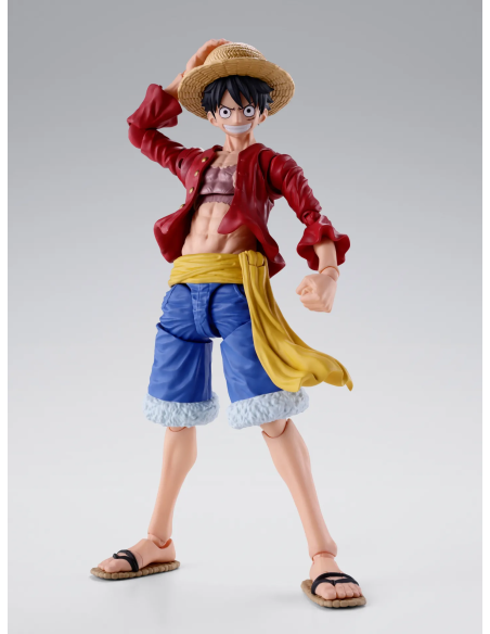 Valorizza la tua collezione One Piece con questa S.H.Figuarts di Monkey D.Luffy, alta circa 14,5 cm.