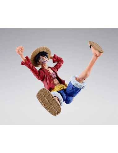 Un'iconica figura di Monkey D.Luffy da One Piece, realizzata in PVC con grande attenzione ai particolari.
